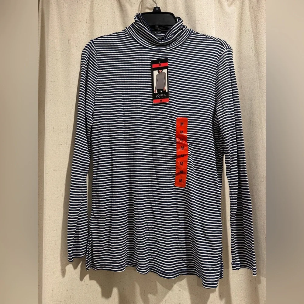 Jones New York Women's Turtleneck Long Sleeve
 Neck Sweater - Size: M. NWT - Picture 2 of 4